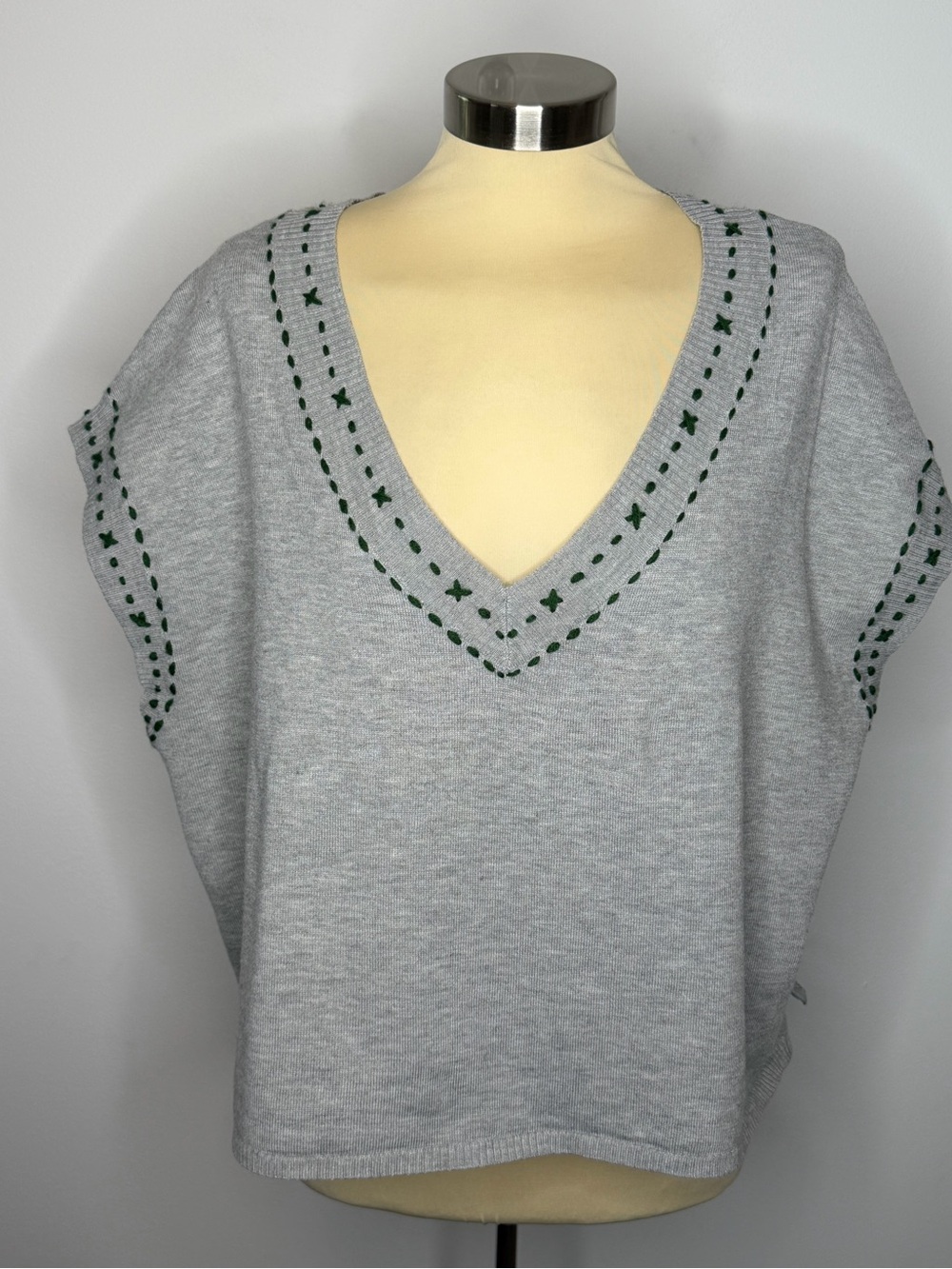 Mustard Seed Grey Boxy Crop Sweater